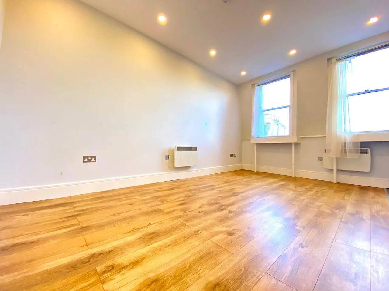 Prince Of Wales Road, Norwich, NR1, photo 6