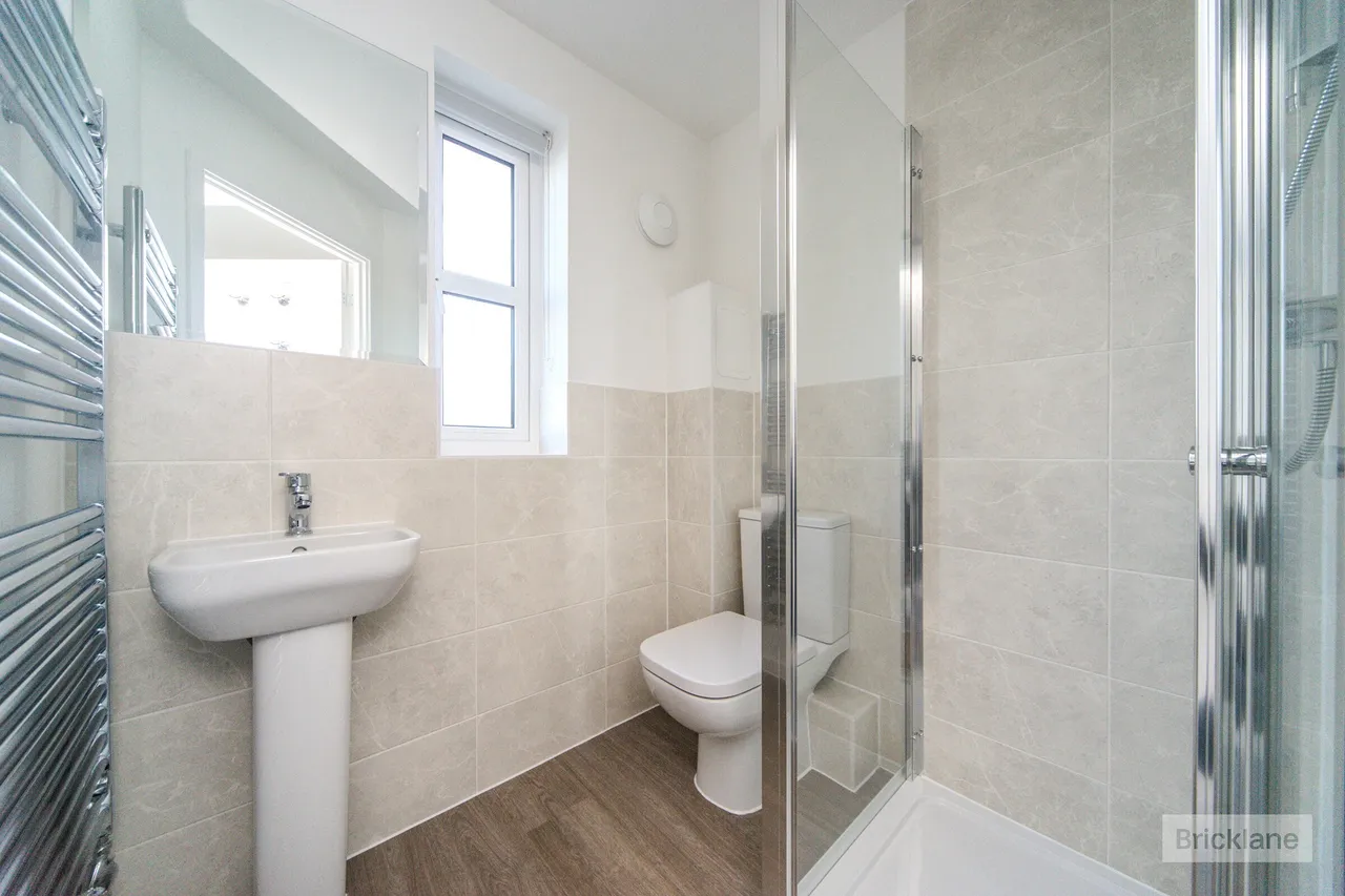 Funnell Drive, Stone Cross, BN24, photo 6