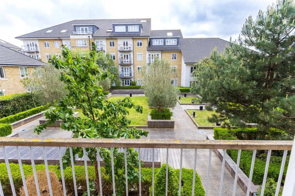 Park Lodge Avenue, West Drayton, UB7, photo 10