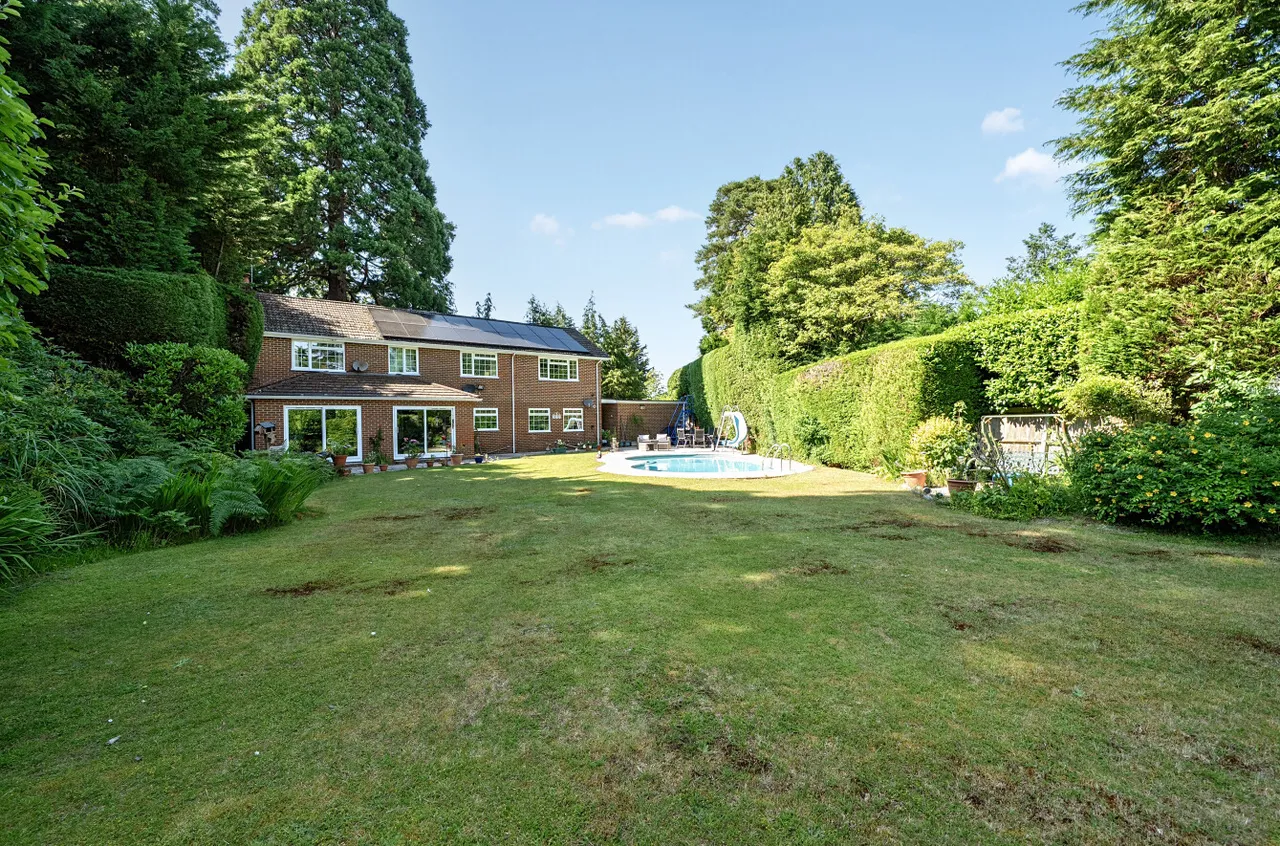 Penwood End, Woking, GU22, photo 26