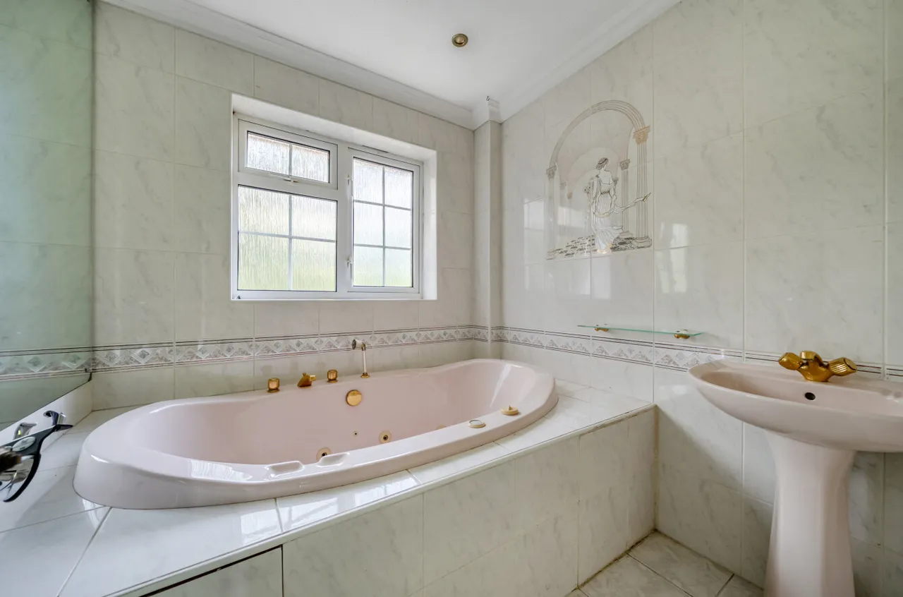 Penwood End, Woking, GU22, photo 21