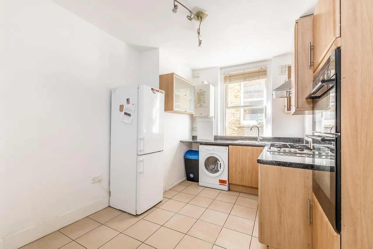 St. Martins Court, West Norwood, photo 7