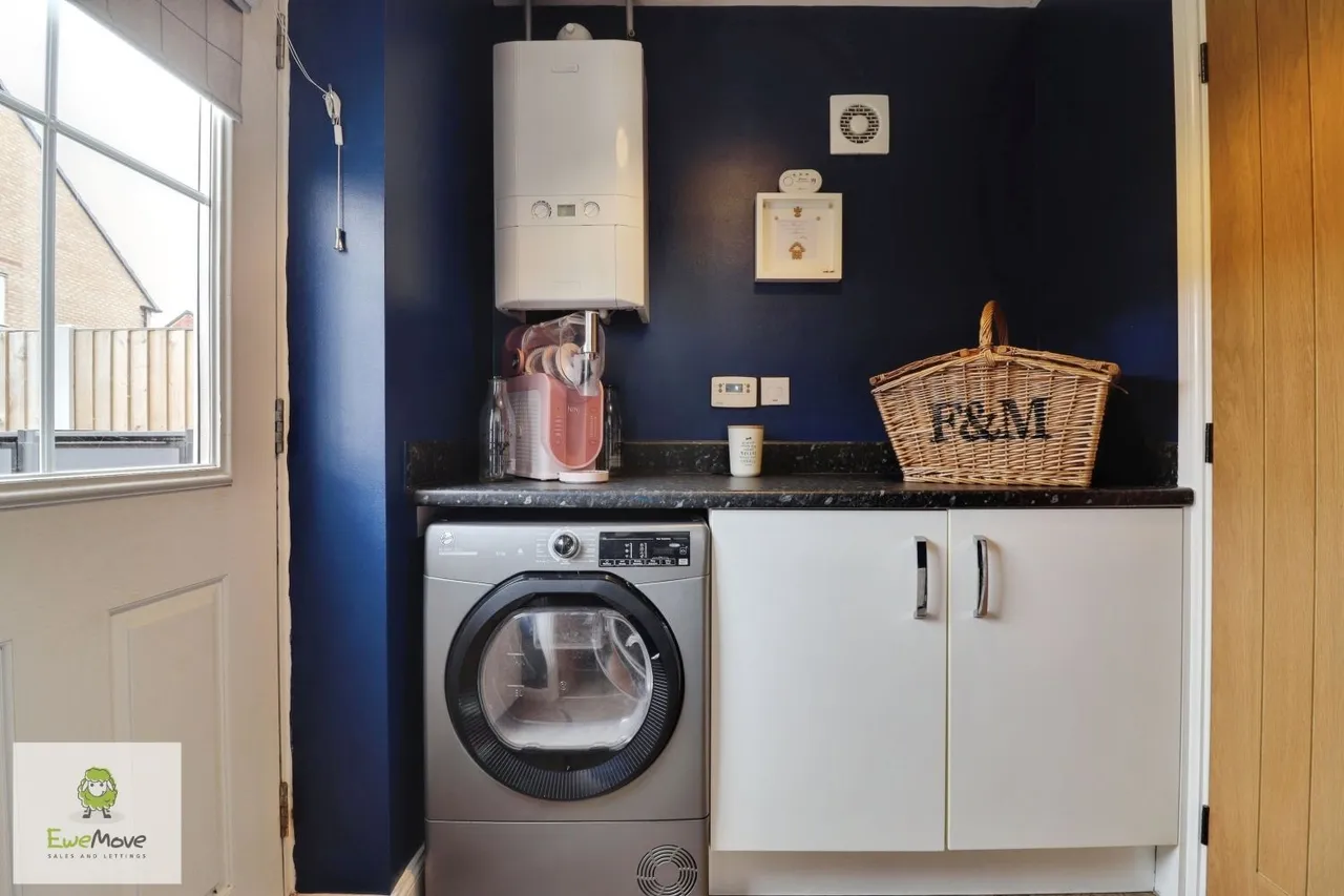 Poyner Drive, Hednesford, WS12, photo 8