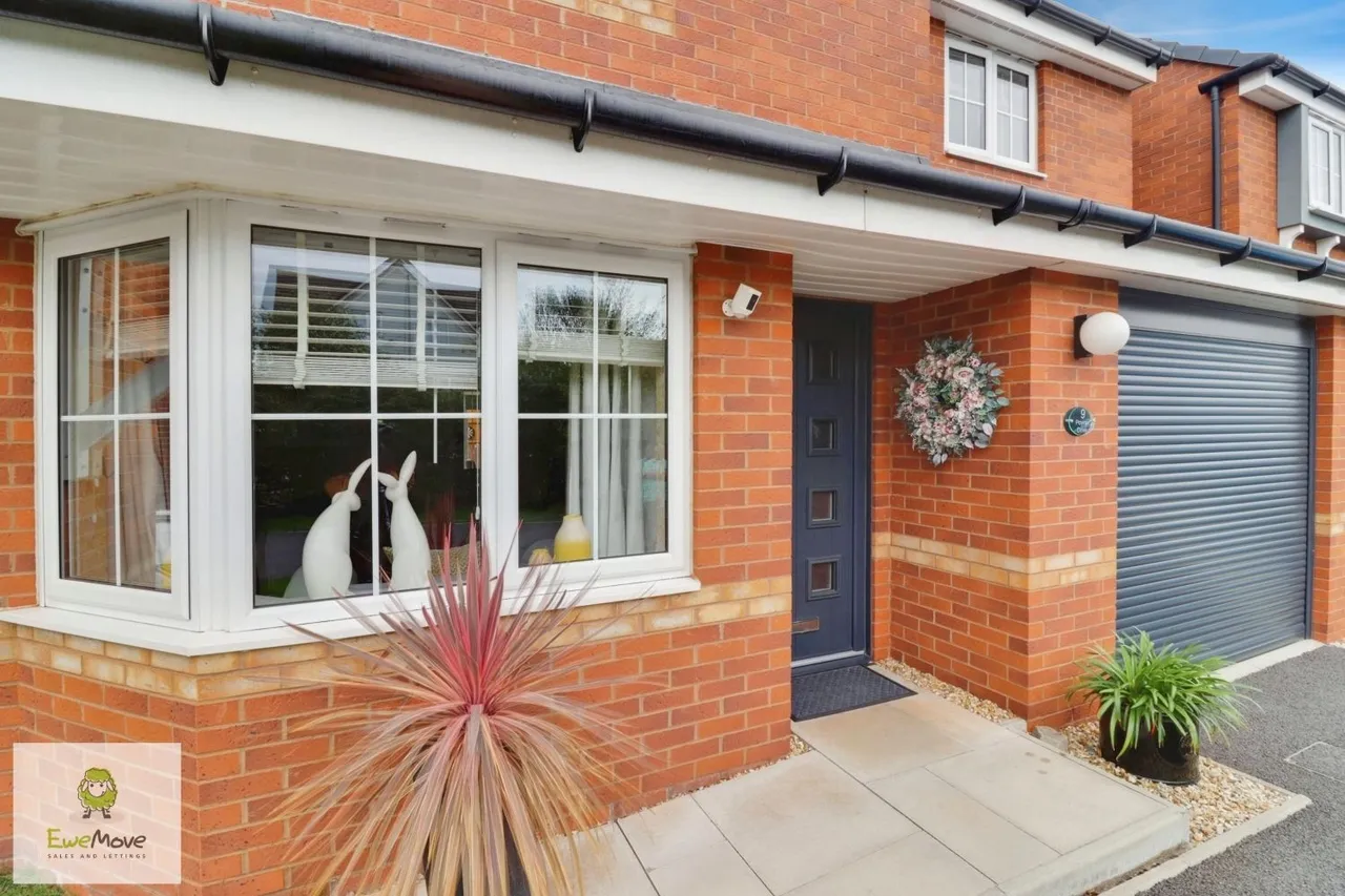 Poyner Drive, Hednesford, WS12, photo 2