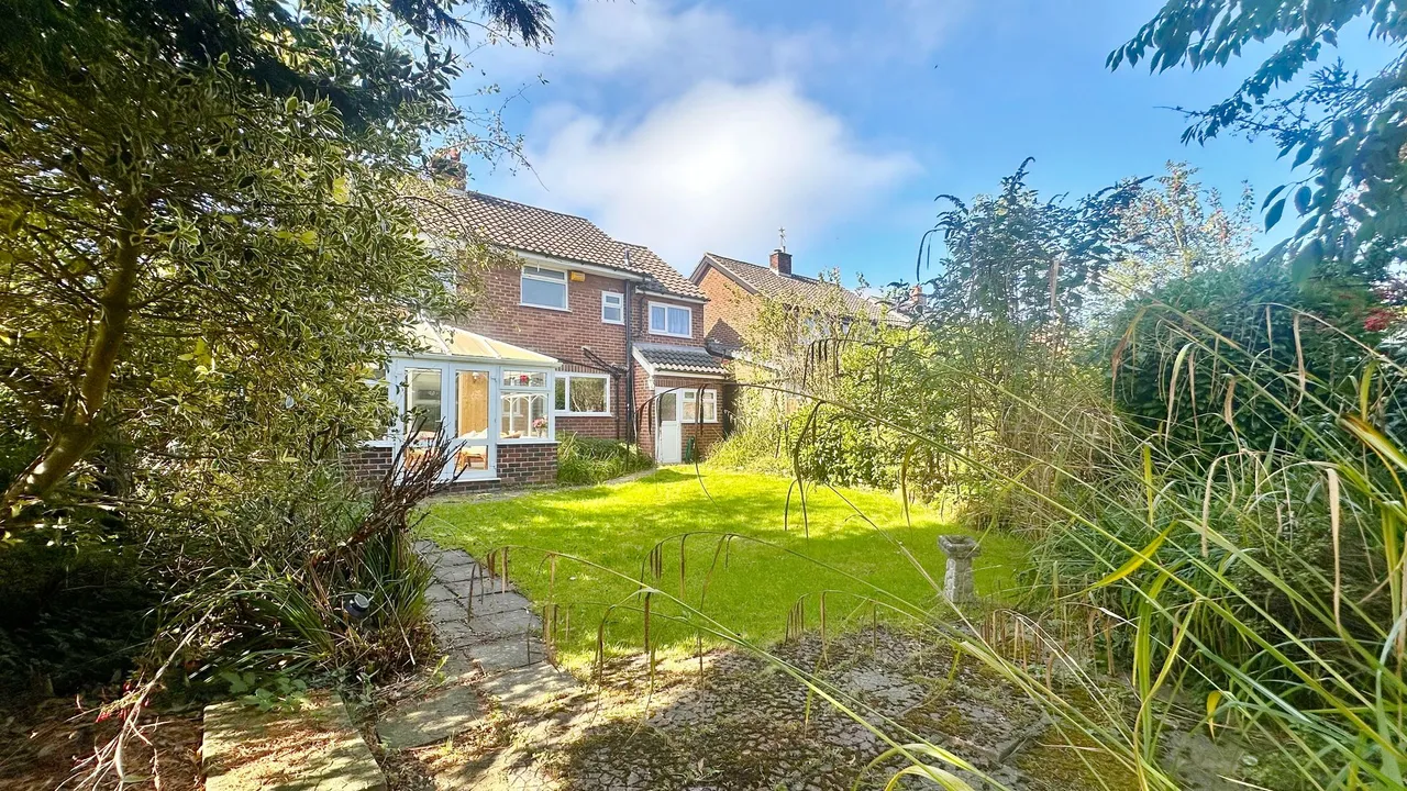 Clifford Road, Stockport, photo 4