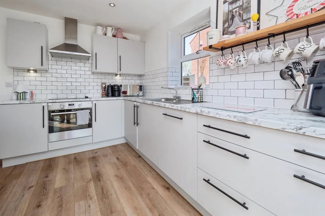 Paradise Drive, Woodmansey, Beverley, photo 6