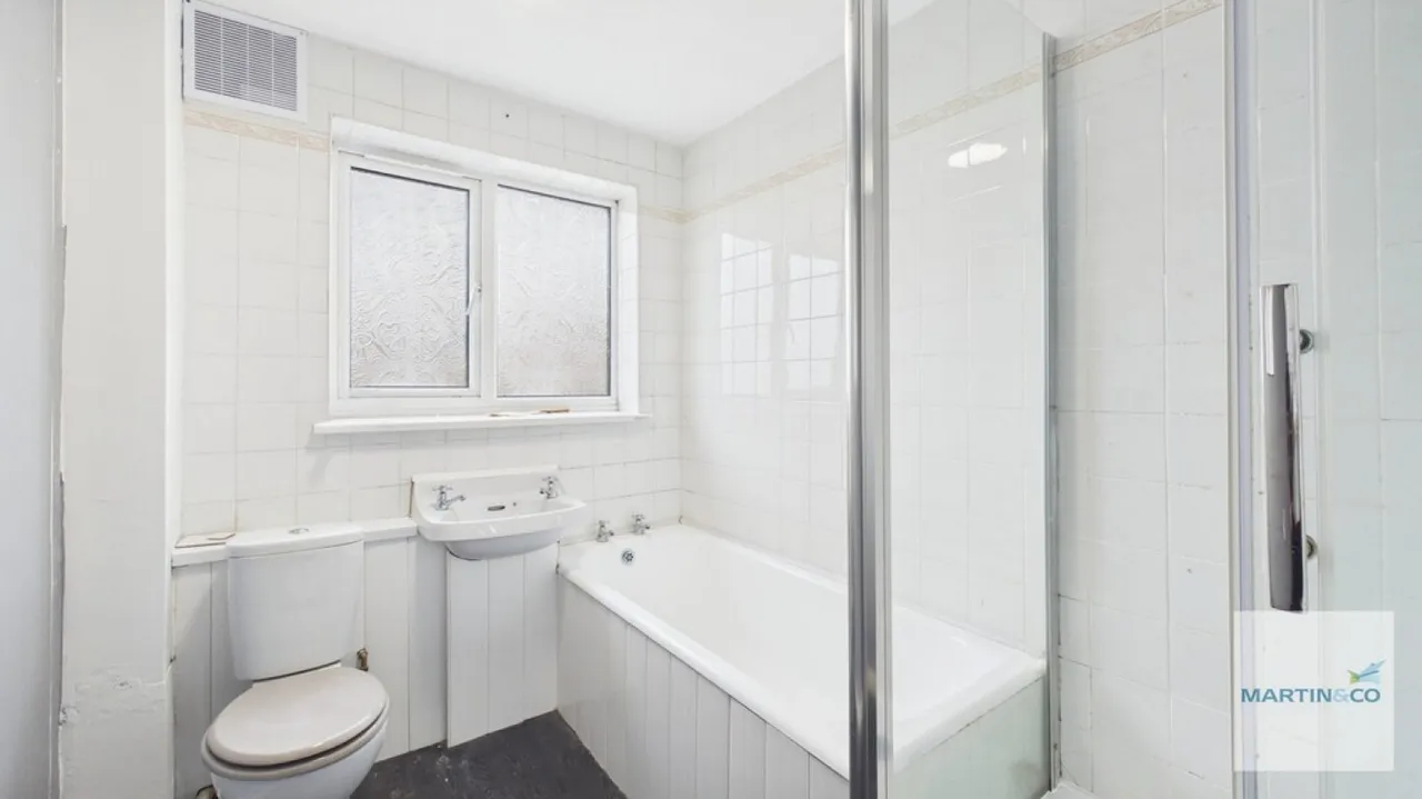 Westeria Close, Castle Browmwich, B36, photo 6