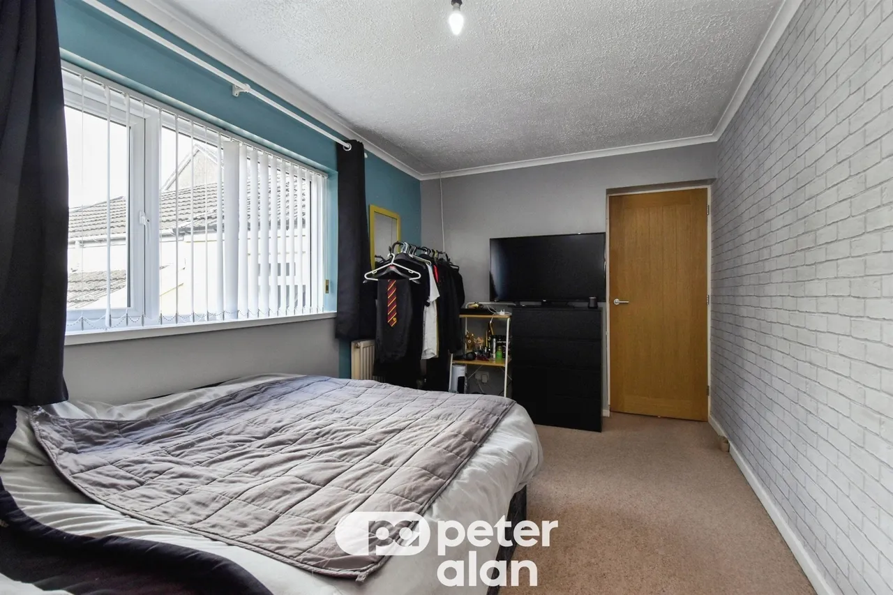 Cwmneol Place, Aberdare, CF44, photo 11