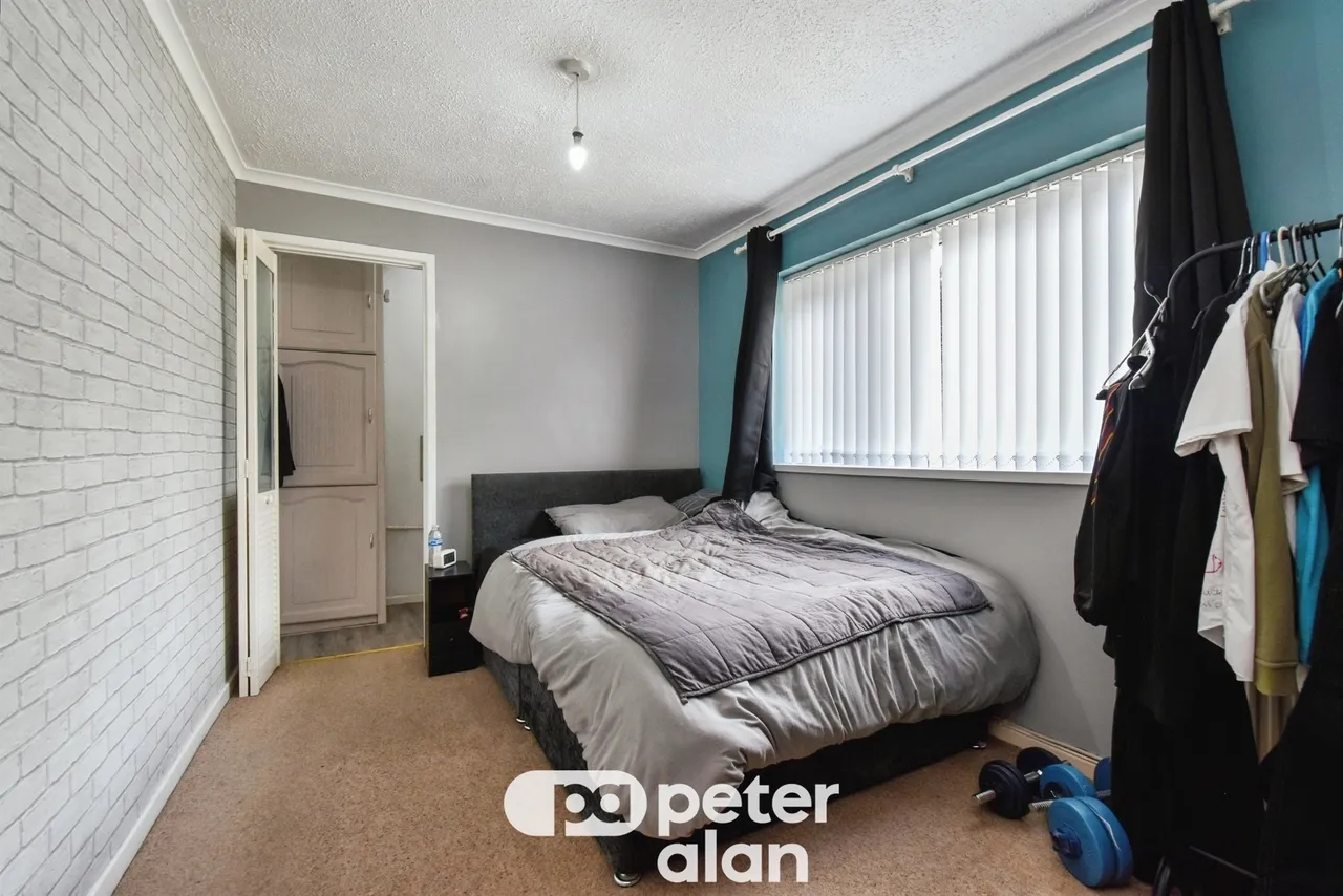Cwmneol Place, Aberdare, CF44, photo 10