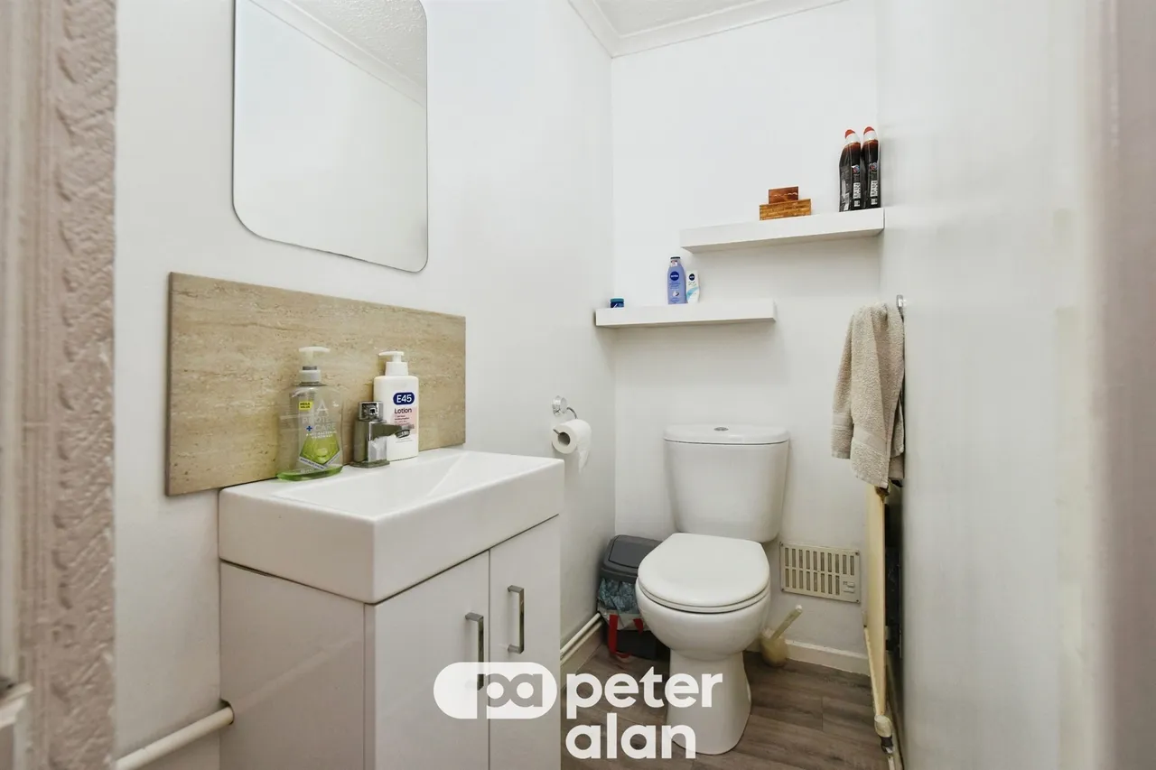 Cwmneol Place, Aberdare, CF44, photo 17