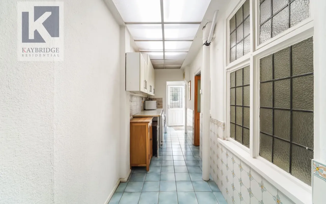 Waverley Road, Epsom, KT17, photo 6