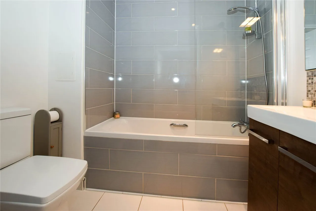 176 Rubens Court, Cezanne Road, Watford, photo 5