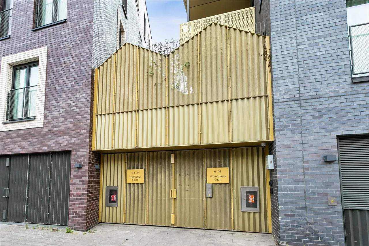 Homerton High Street, London, E9, photo 10