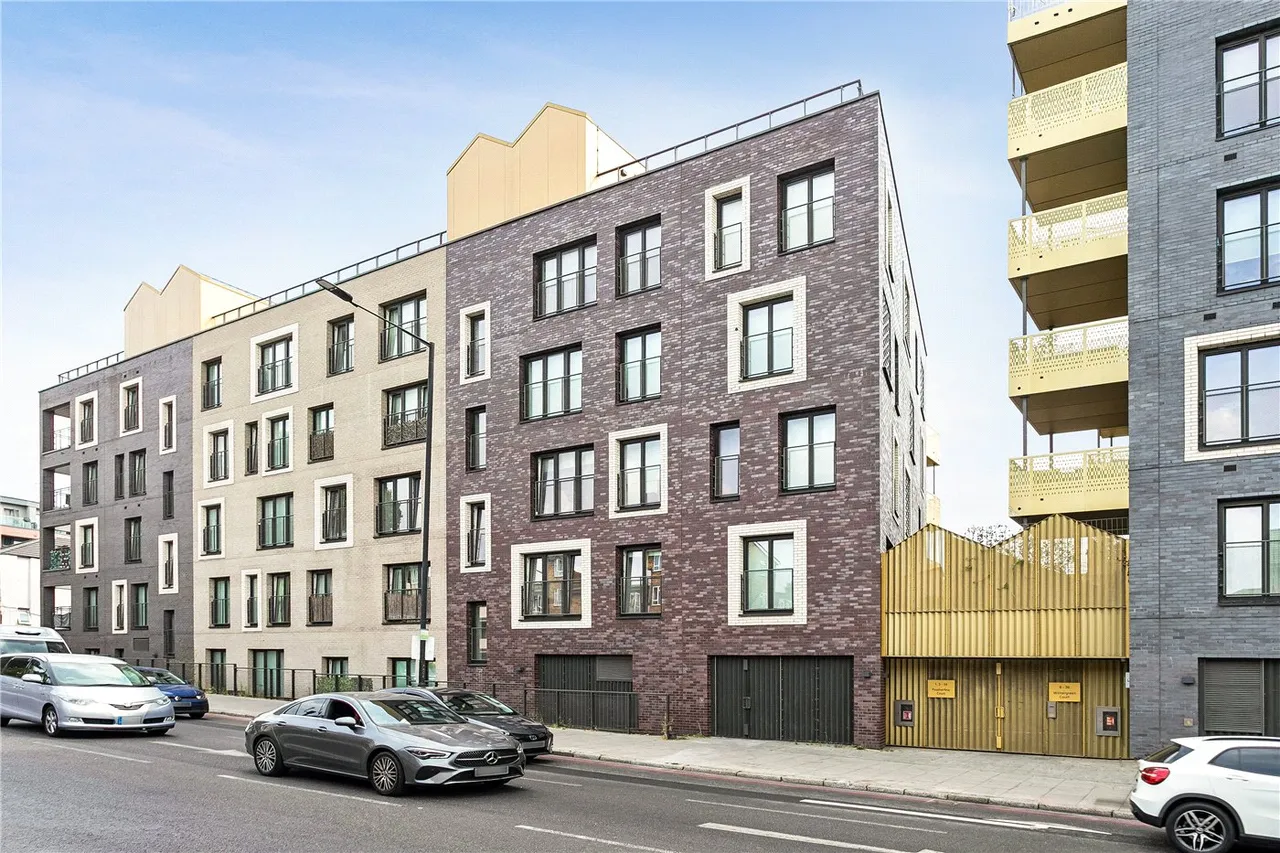 Homerton High Street, London, E9, photo 12