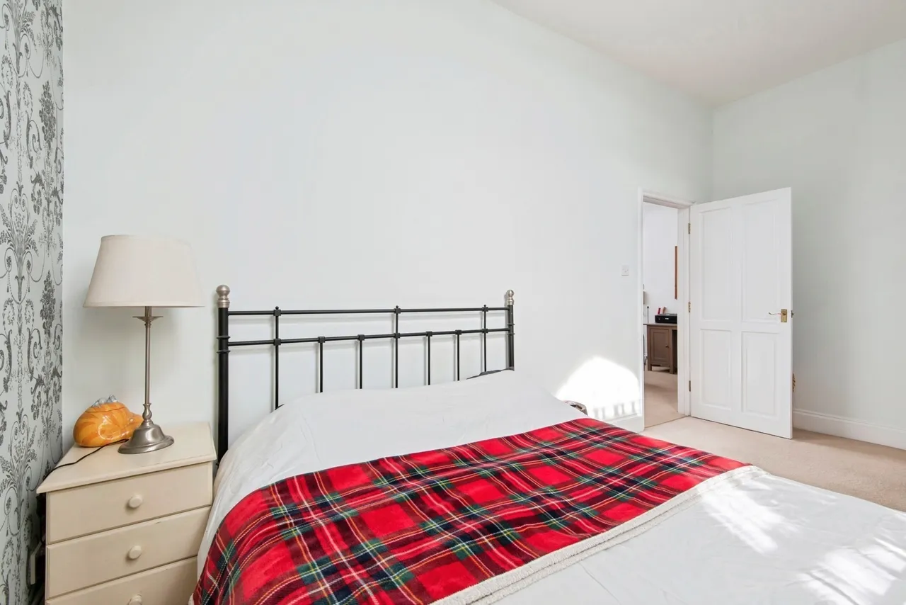 Claremont Court, Rose Lane, Biggleswade, Bedfordshire, SG18, photo 6