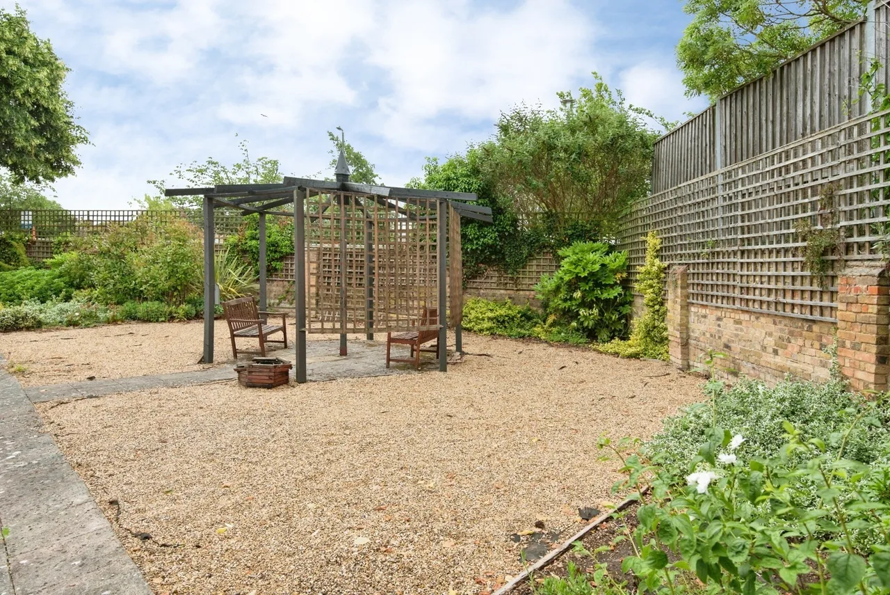 Claremont Court, Rose Lane, Biggleswade, Bedfordshire, SG18, photo 5