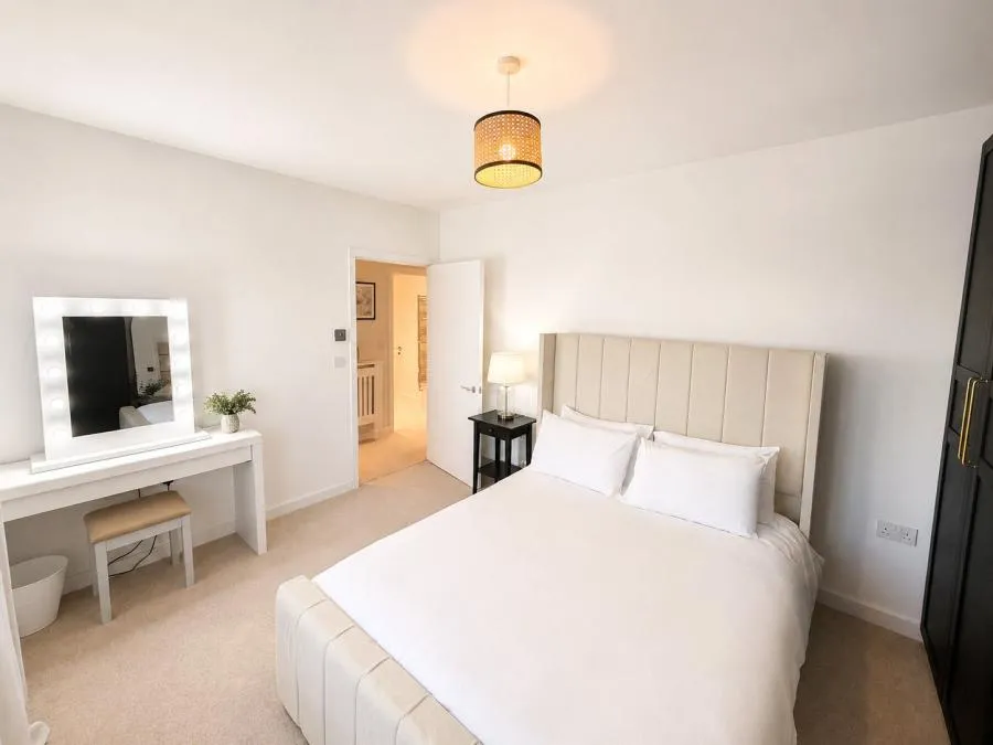 Mansard Crescent, Chineham, RG24, photo 4