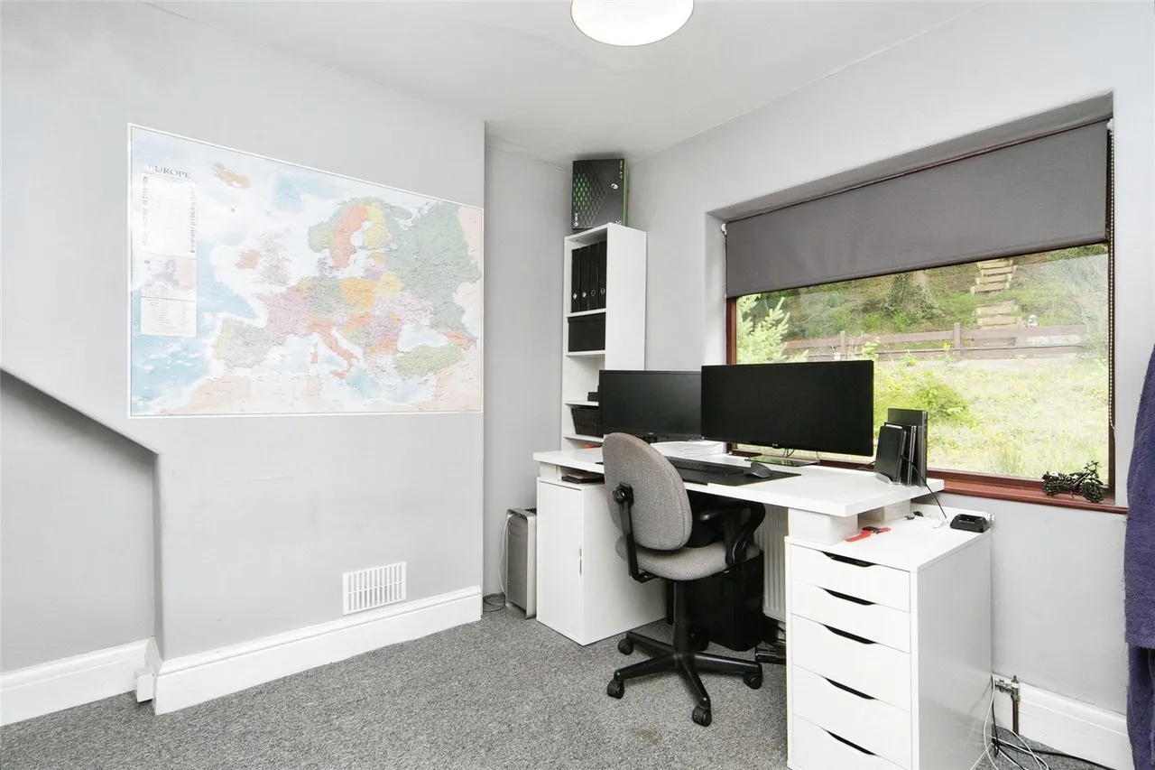 Iolyn Park, Conwy, LL32, photo 4