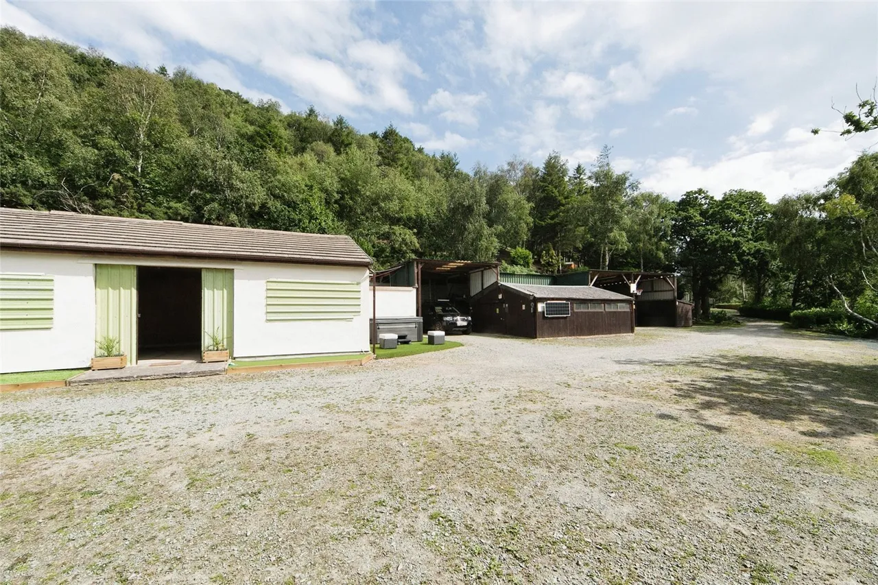 Iolyn Park, Conwy, LL32, photo 28