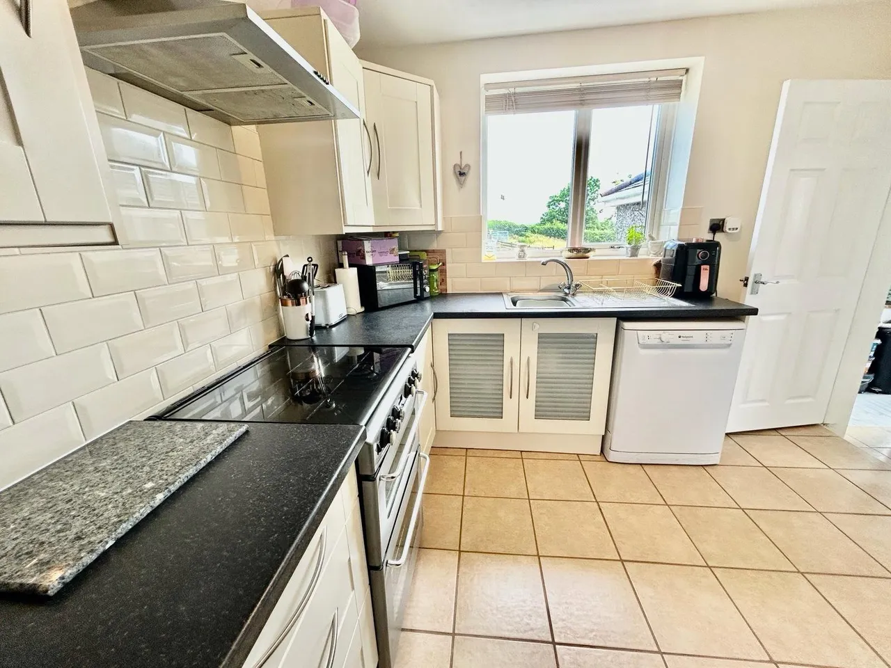 Rhosmeirch, Llangefni, LL77, photo 17