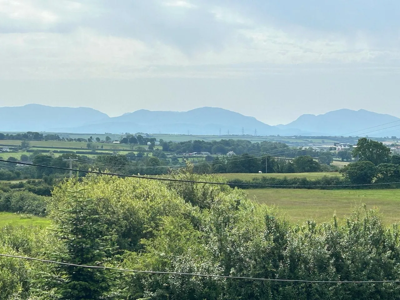 Rhosmeirch, Llangefni, LL77, photo 3