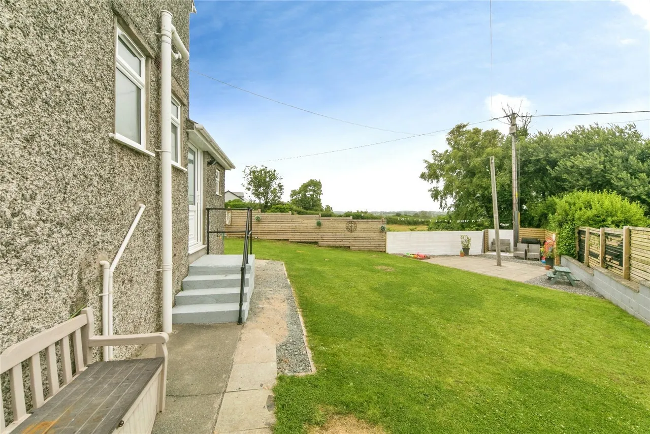 Rhosmeirch, Llangefni, LL77, photo 29