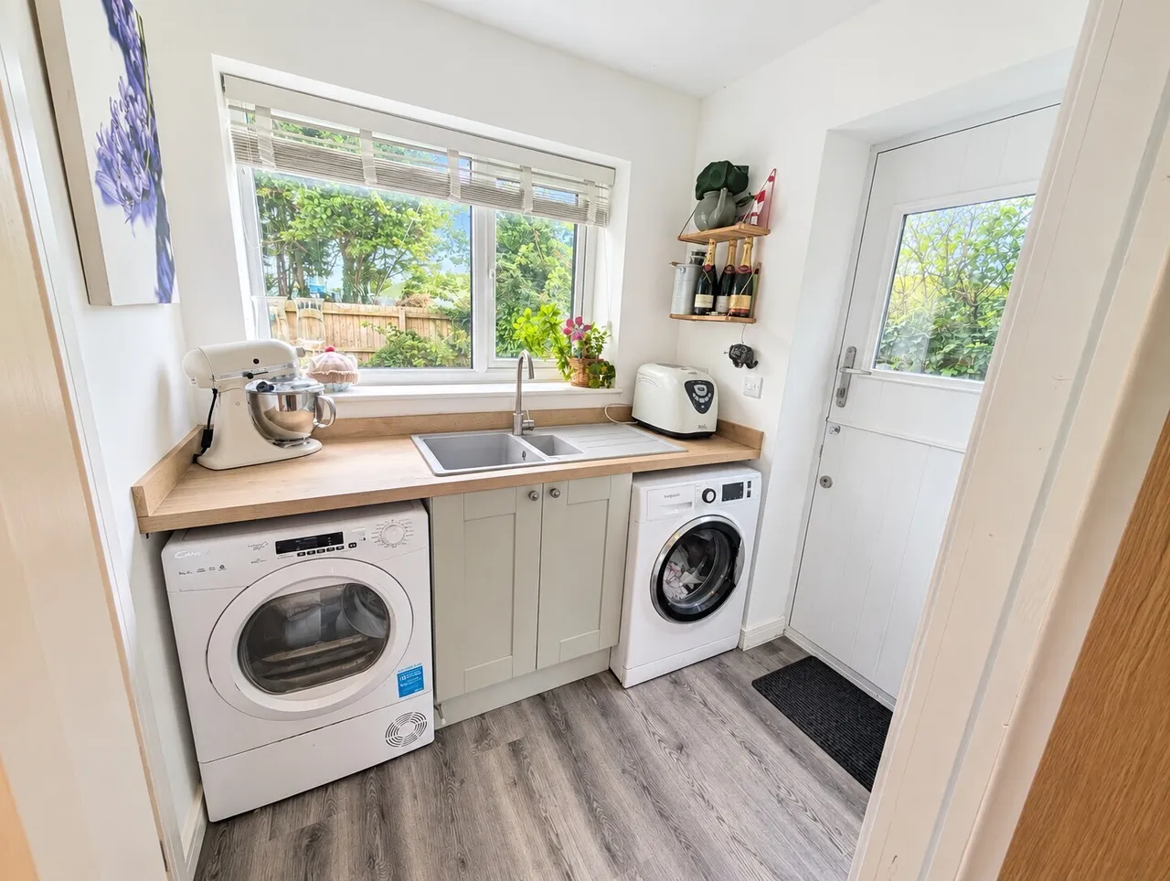 Cowbridge Road, Barry, CF62, photo 8