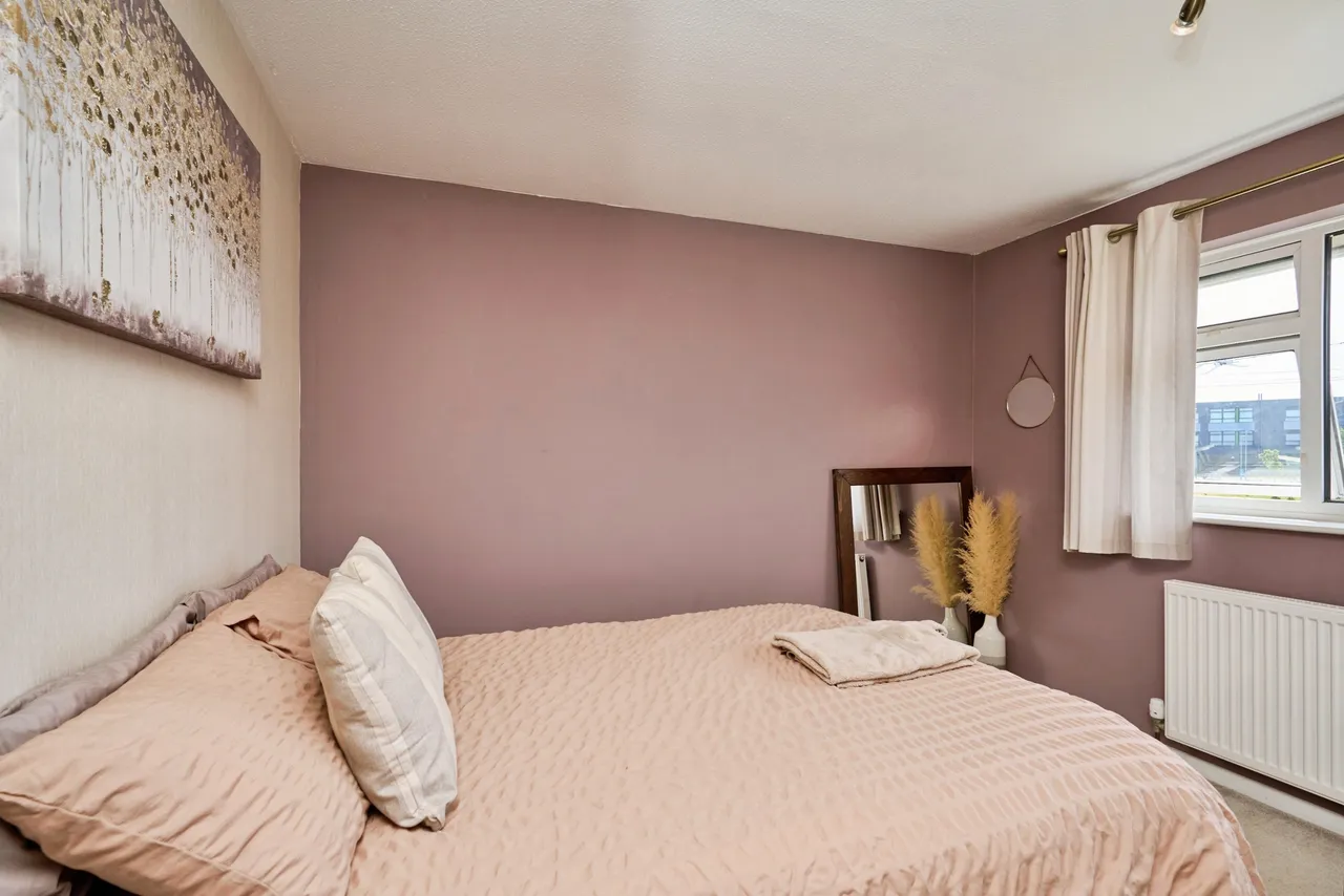 Mountbatten Drive, Carisbrooke, Newport, photo 12
