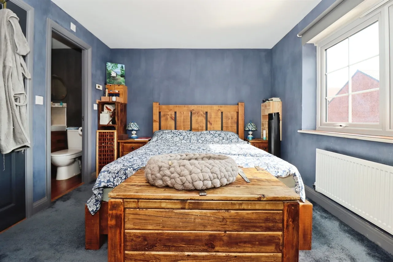 Warner Lane, Yate, BS37, photo 8