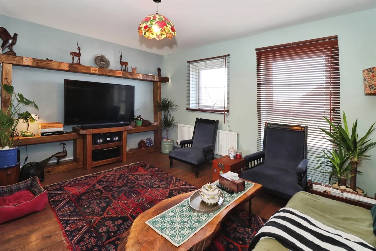 Warner Lane, Yate, BS37, photo 6