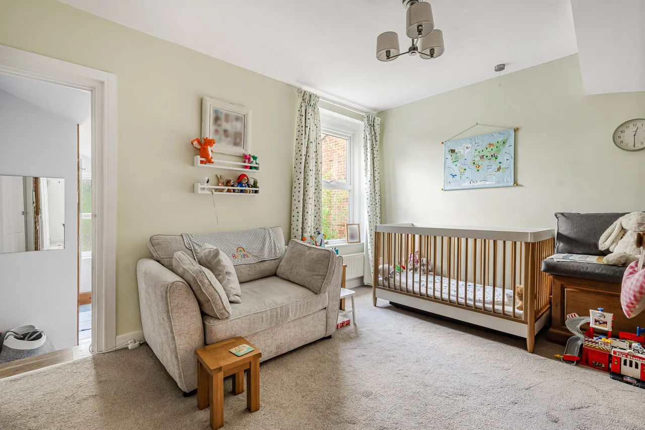 Queens Road, Egham, TW20, photo 16