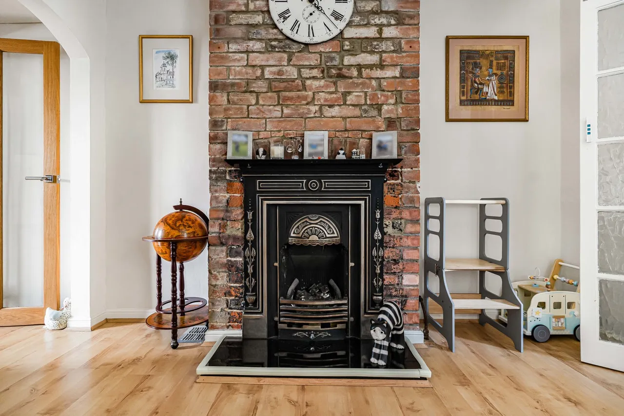 Queens Road, Egham, TW20, photo 10