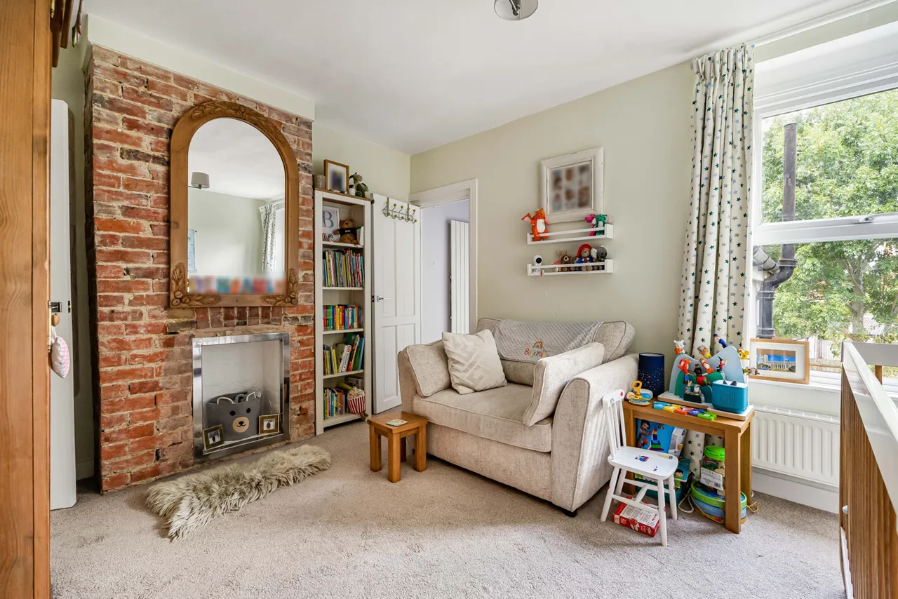 Queens Road, Egham, TW20, photo 18
