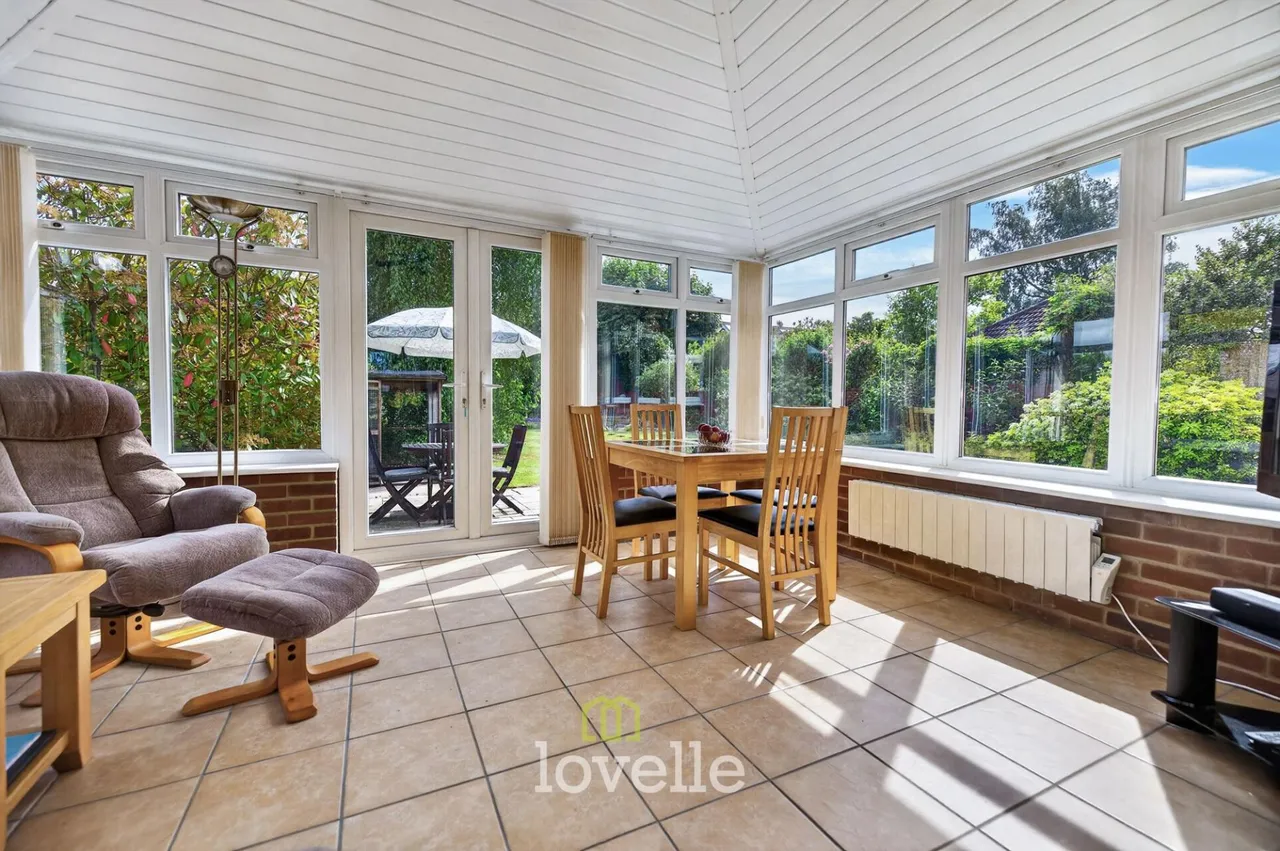 Stallingborough Road, Healing, DN41, photo 12