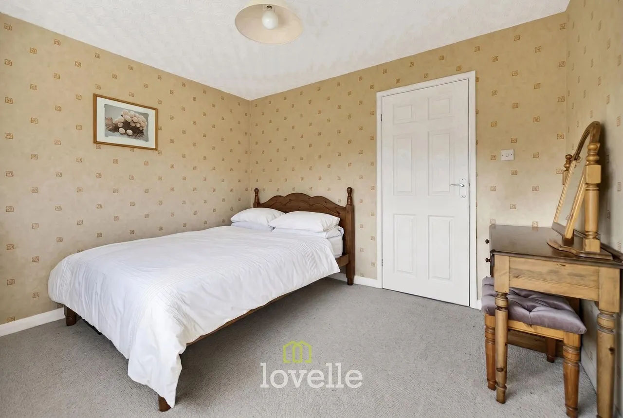 Stallingborough Road, Healing, DN41, photo 28