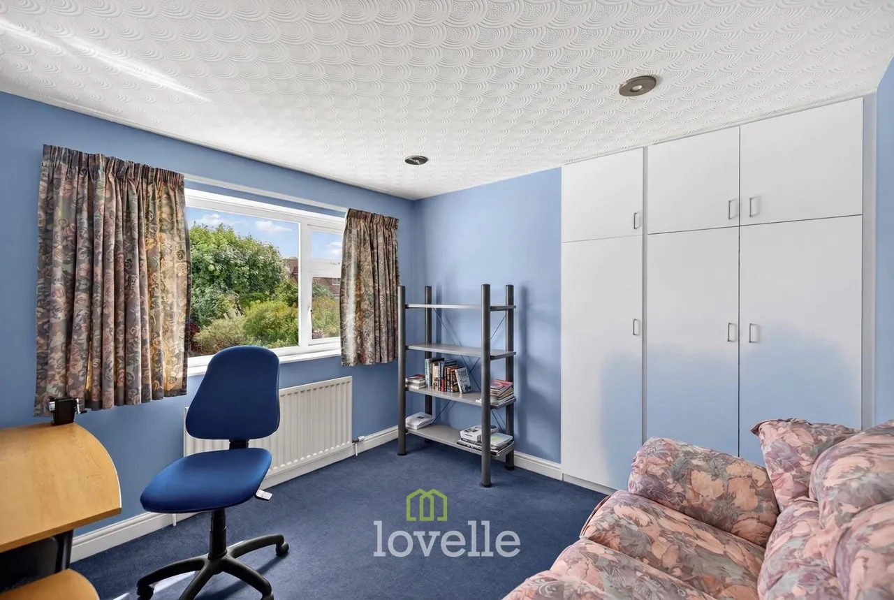 Stallingborough Road, Healing, DN41, photo 26