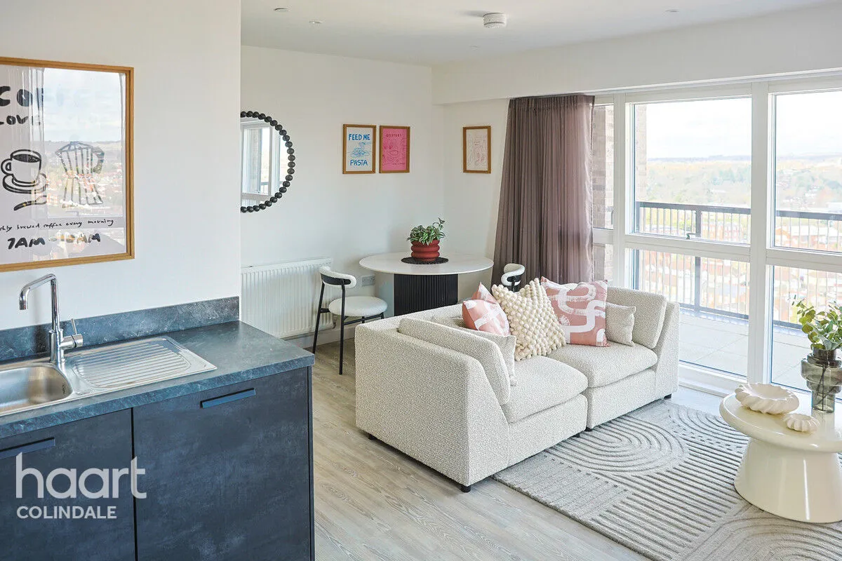 Station Road, Edgware, HA8, photo 7