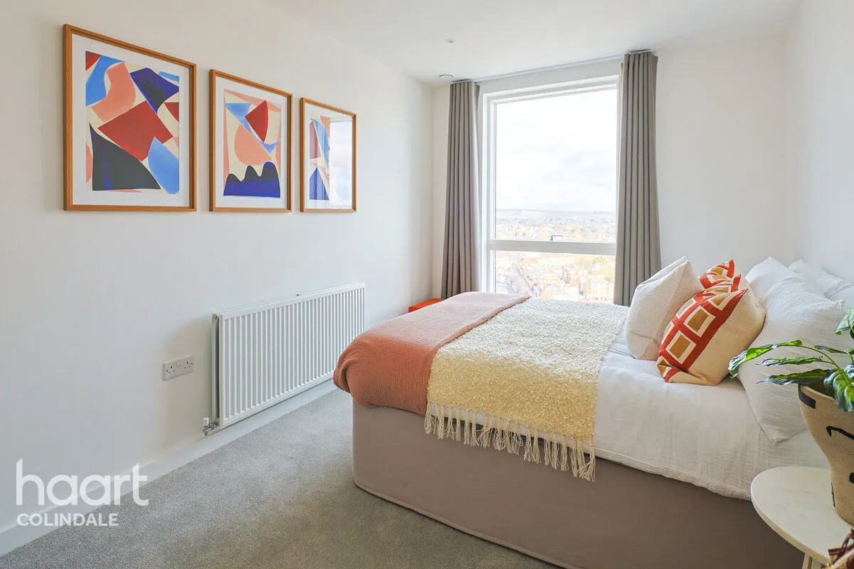 Station Road, Edgware, HA8, photo 8