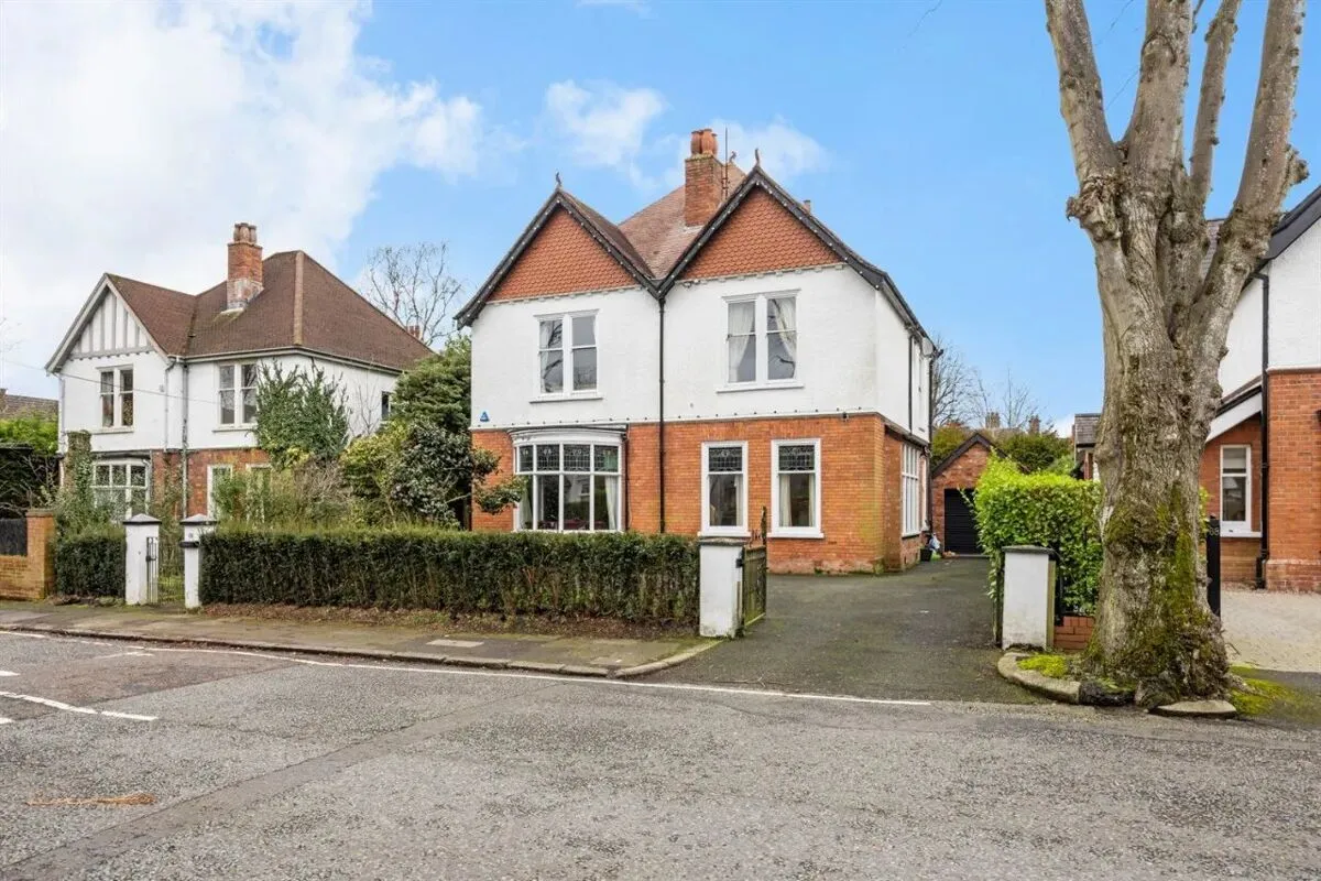 6 bed house for sale, Myrtlefield Park, Belfast, BT9