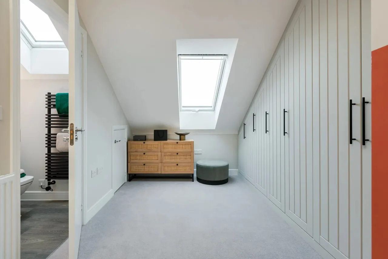 Buckingham Road, Milton Keynes, MK3, photo 9