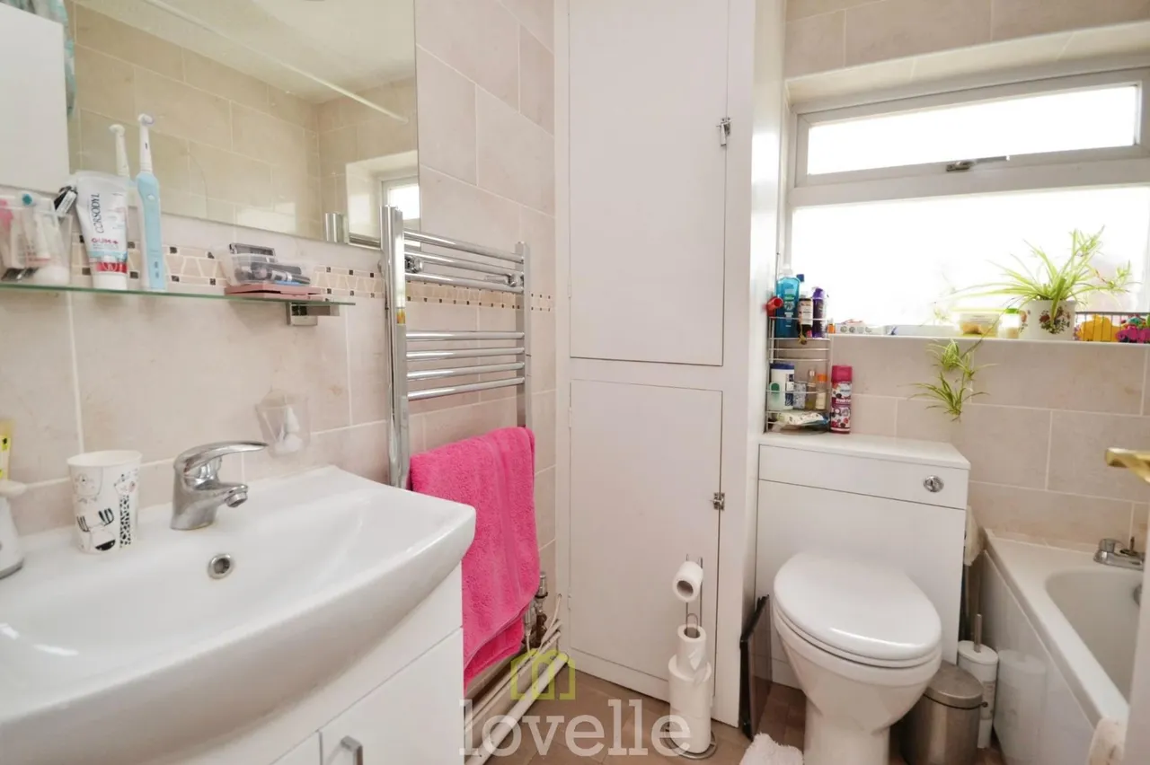 Marquis Avenue, New Waltham, DN36, photo 10