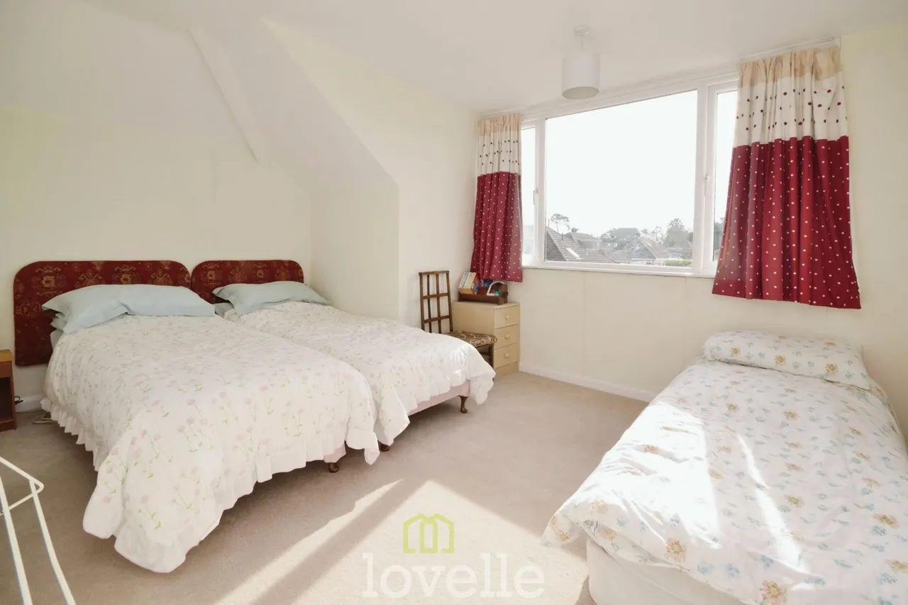 Marquis Avenue, New Waltham, DN36, photo 14