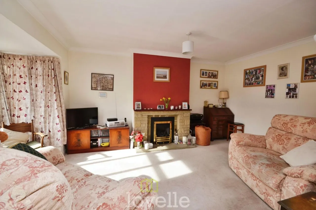 Marquis Avenue, New Waltham, DN36, photo 2