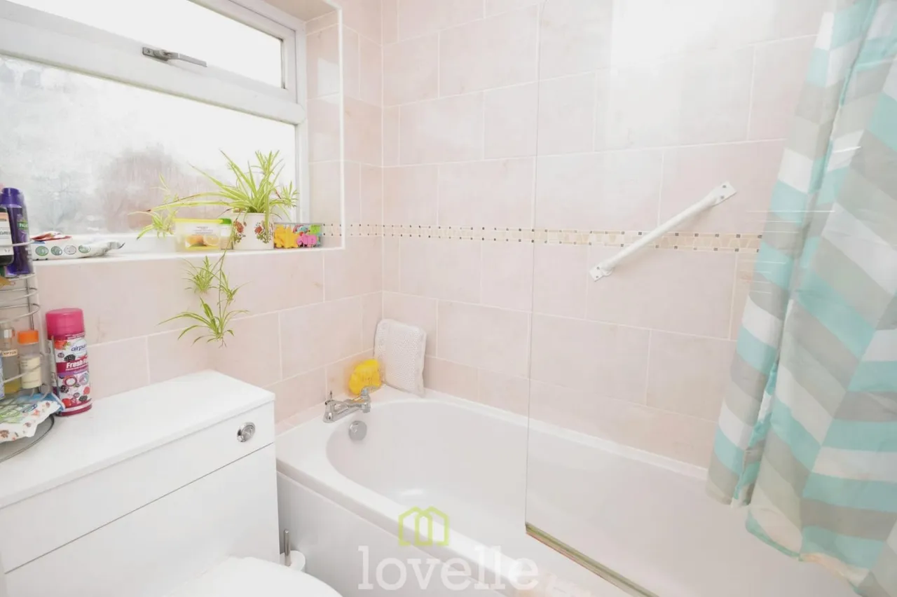 Marquis Avenue, New Waltham, DN36, photo 11