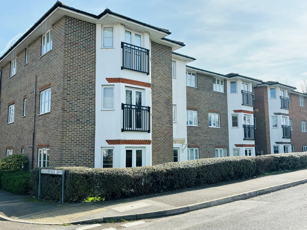 2 bed flat to rent, Castlemain Avenue, Gillingham, ME7