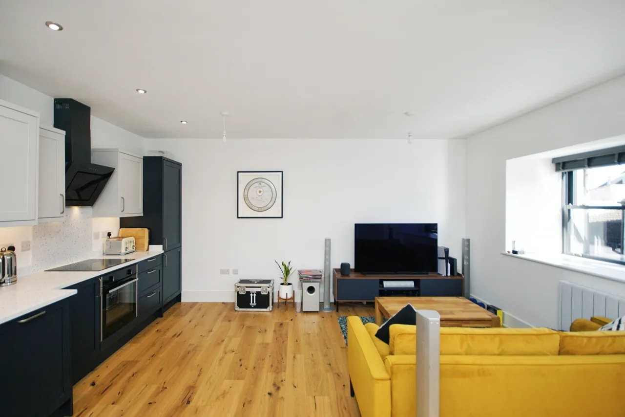 Quaker Lane, BRISTOL, Avon, BS35, photo 10