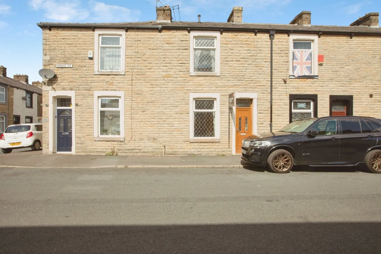 2 bed house for sale, Prince Street, Burnley, BB11