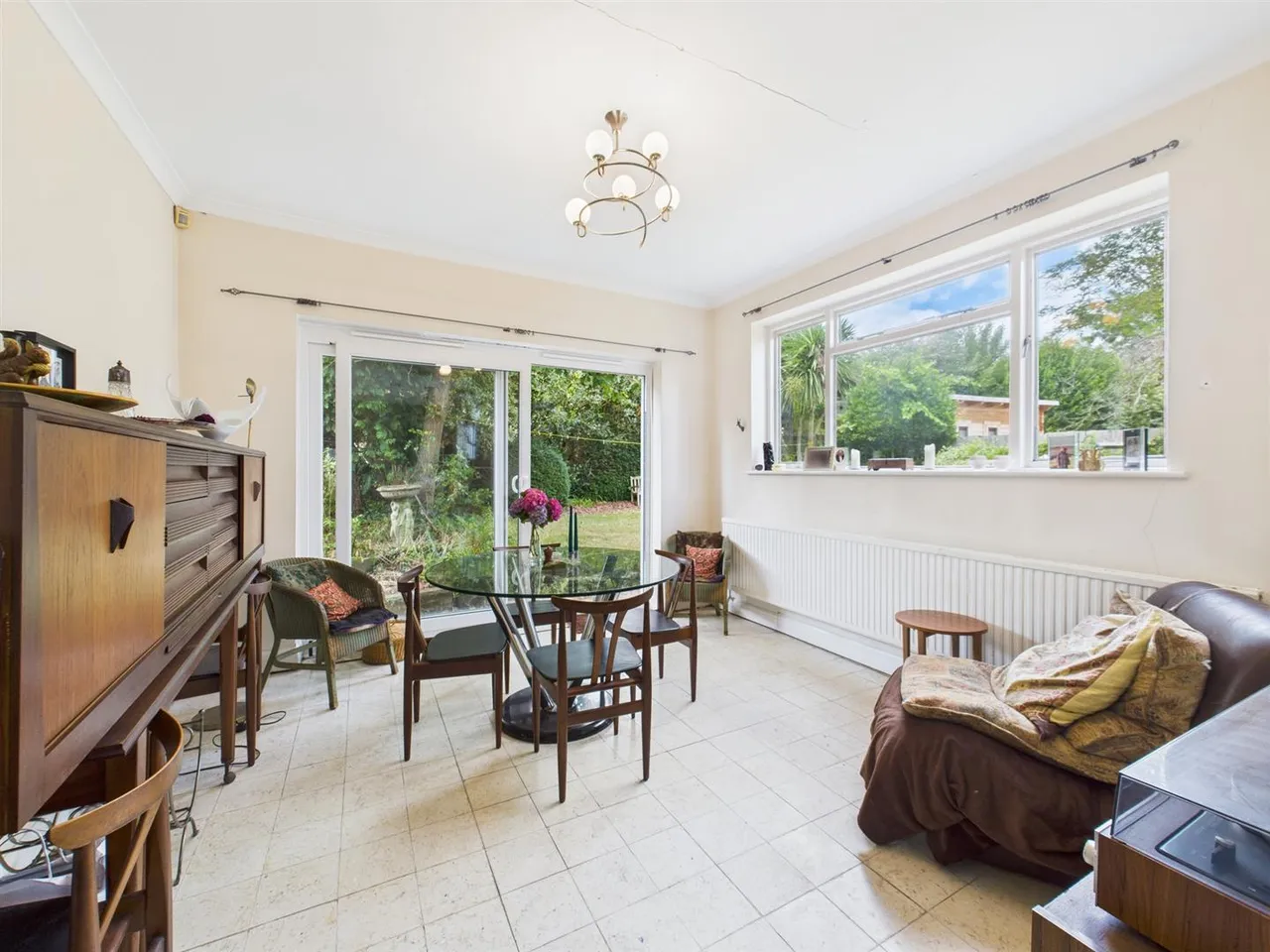 Eversley Crescent, Ruislip, HA4 6DE, photo 11