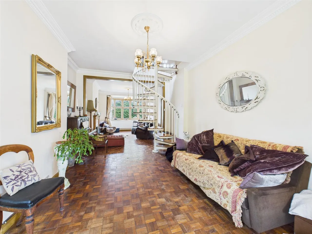 Eversley Crescent, Ruislip, HA4 6DE, photo 6