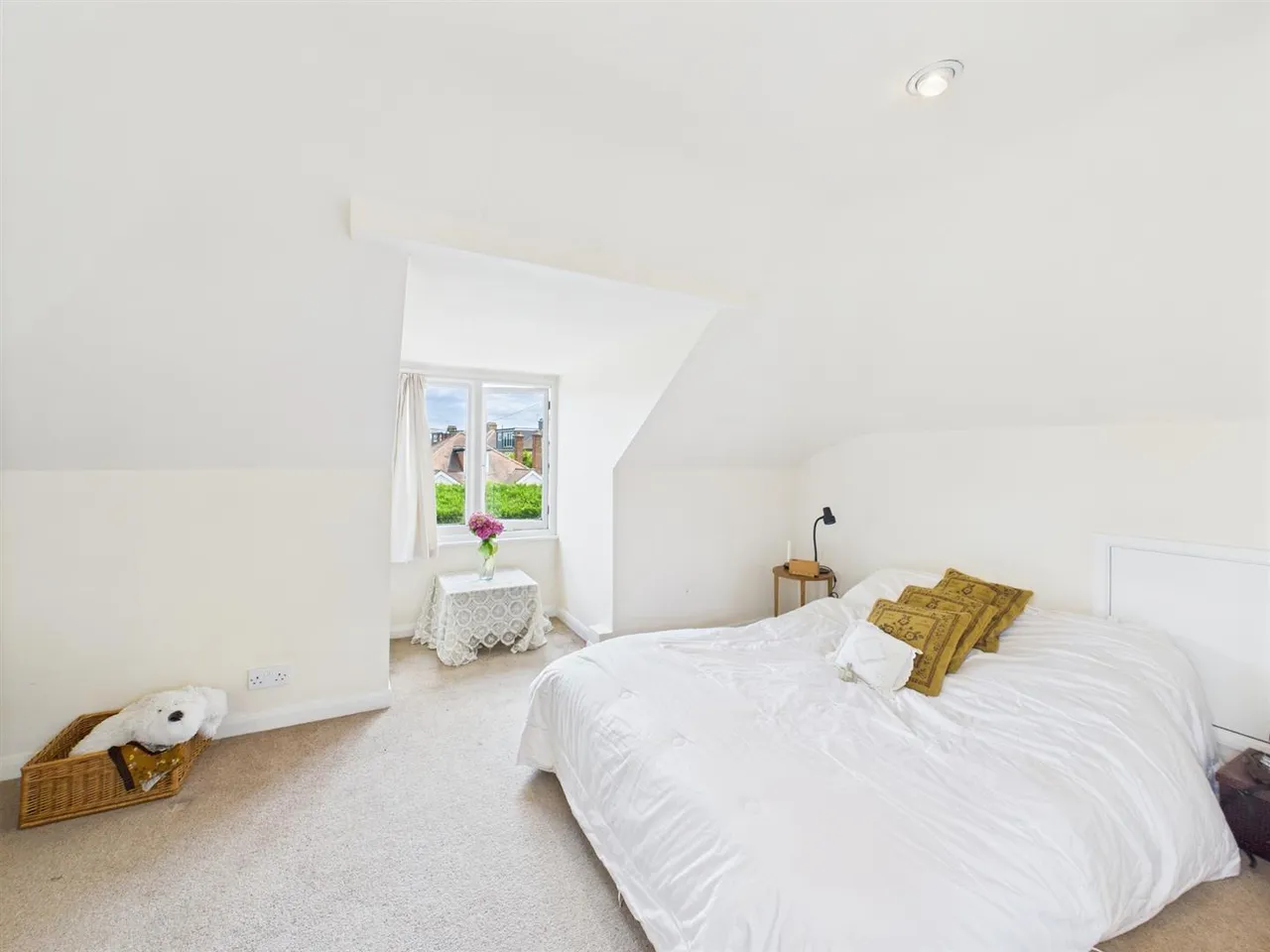 Eversley Crescent, Ruislip, HA4 6DE, photo 8